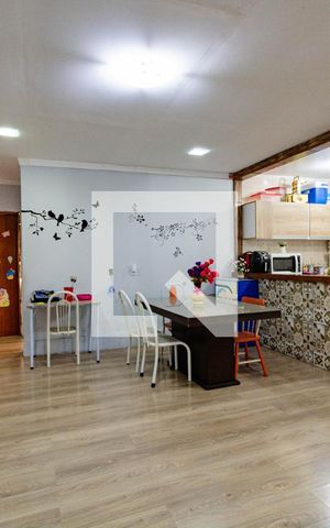 Casa à venda com 280m², 7 quartos e 5 vagas Casa à venda com 280m², 7 quartos e 5 vagassala 2