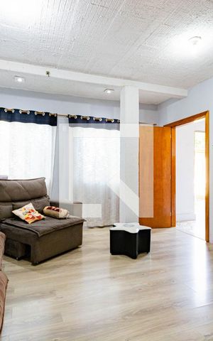 Casa à venda com 280m², 7 quartos e 5 vagas Casa à venda com 280m², 7 quartos e 5 vagassala 2