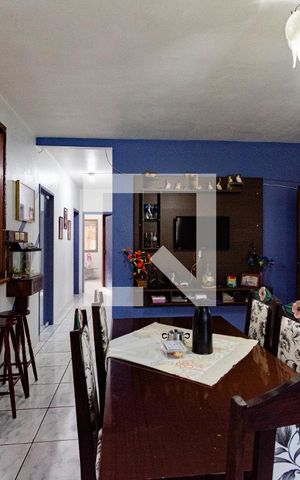 Casa à venda com 280m², 7 quartos e 5 vagas Casa à venda com 280m², 7 quartos e 5 vagassala