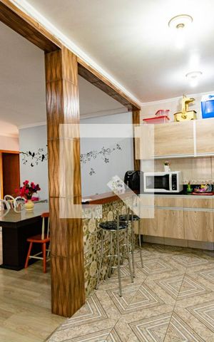 Casa à venda com 280m², 7 quartos e 5 vagas Casa à venda com 280m², 7 quartos e 5 vagasCozinha 2