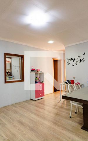 Casa à venda com 280m², 7 quartos e 5 vagas Casa à venda com 280m², 7 quartos e 5 vagassala jantar 2 casa 2