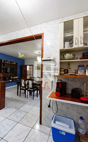 Casa à venda com 280m², 7 quartos e 5 vagas Casa à venda com 280m², 7 quartos e 5 vagasCozinha
