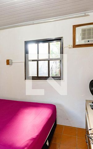 Casa à venda com 280m², 7 quartos e 5 vagas Casa à venda com 280m², 7 quartos e 5 vagasquarto 7