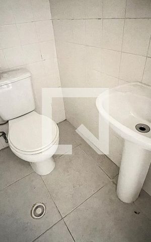 Casa à venda com 140m², 3 quartos e sem vagaBanheiro de serviço