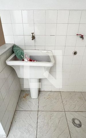 Casa à venda com 140m², 3 quartos e sem vagaÁrea de Serviço