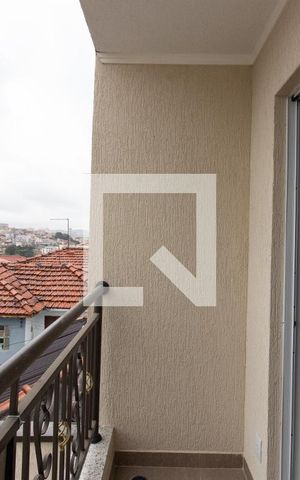 Casa de condomínio à venda com 65m², 2 quartos e 1 vaga Casa de condomínio à venda com 65m², 2 quartos e 1 vagaSacada