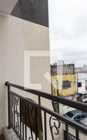 Casa de condomínio à venda com 65m², 2 quartos e 1 vaga Casa de condomínio à venda com 65m², 2 quartos e 1 vagaSacada