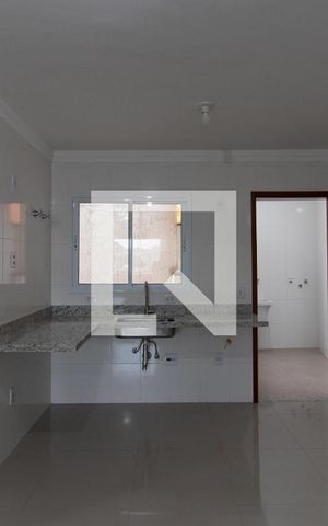 Casa de condomínio à venda com 65m², 2 quartos e 1 vaga Casa de condomínio à venda com 65m², 2 quartos e 1 vagaCozinha