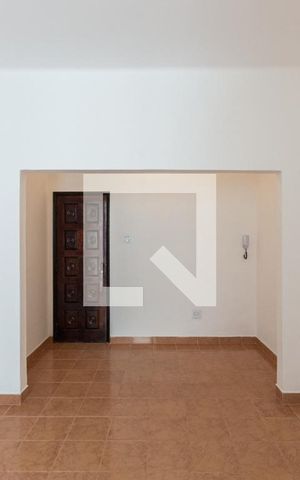 Apartamento à venda com 100m², 2 quartos e sem vagaSala