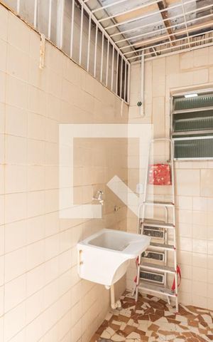 Apartamento à venda com 100m², 2 quartos e sem vagaÁrea de Serviço