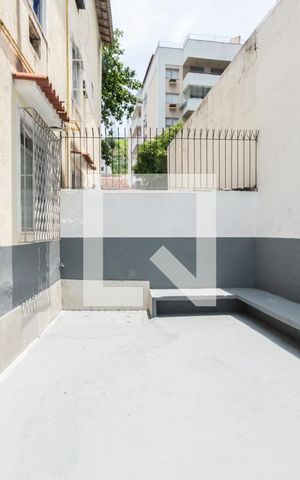 Apartamento à venda com 100m², 2 quartos e sem vagaVaranda da Sala