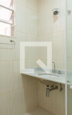 Apartamento à venda com 100m², 2 quartos e sem vagaBanheiro