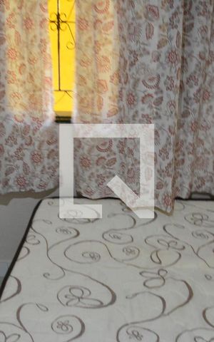 Casa para alugar com 65m², 1 quarto e 1 vagaQuarto