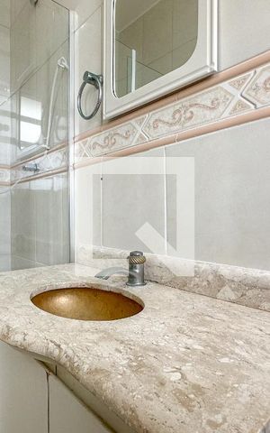 Apartamento para alugar com 145m², 4 quartos e 1 vaga Apartamento para alugar com 145m², 4 quartos e 1 vagaÁrea de Serviço - Banheiro