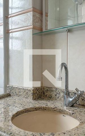 Apartamento para alugar com 145m², 4 quartos e 1 vaga Apartamento para alugar com 145m², 4 quartos e 1 vagaBanheiro 2