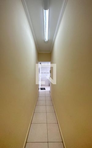 Apartamento para alugar com 145m², 4 quartos e 1 vaga Apartamento para alugar com 145m², 4 quartos e 1 vagaCorredor