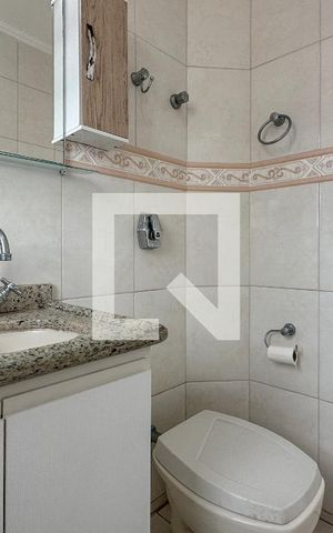Apartamento para alugar com 145m², 4 quartos e 1 vaga Apartamento para alugar com 145m², 4 quartos e 1 vagaBanheiro 2