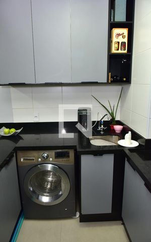 Apartamento à venda com 34m², 1 quarto e sem vagaCozinha e Área de Serviço