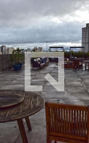 Apartamento à venda com 34m², 1 quarto e sem vagaÁrea comum - Rooftop