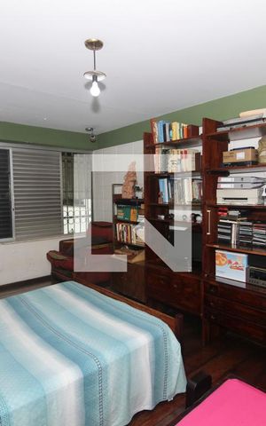 Casa para alugar com 468m², 3 quartos e 8 vagasQuarto 3