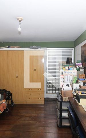 Casa para alugar com 468m², 3 quartos e 8 vagasQuarto 2