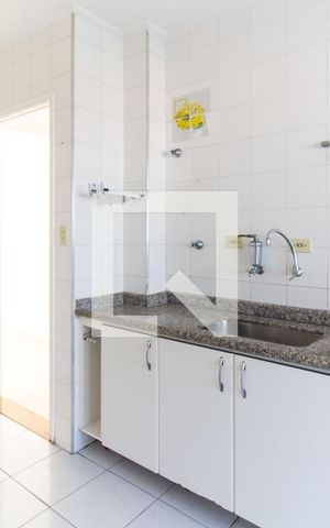Apartamento para alugar com 70m², 2 quartos e 1 vaga Apartamento para alugar com 70m², 2 quartos e 1 vagaCozinha