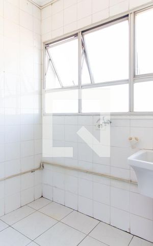 Apartamento para alugar com 70m², 2 quartos e 1 vaga Apartamento para alugar com 70m², 2 quartos e 1 vagaÁrea de Serviço