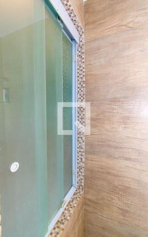 Apartamento à venda com 55m², 1 quarto e 1 vaga Apartamento à venda com 55m², 1 quarto e 1 vagaBanheiro