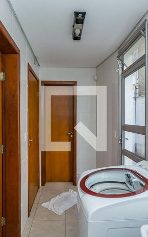 Apartamento para alugar com 168m², 3 quartos e 3 vagas Apartamento para alugar com 168m², 3 quartos e 3 vagasÁrea de Serviço