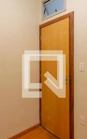 Apartamento à venda com 81m², 3 quartos e 2 vagasQuarto de Serviço
