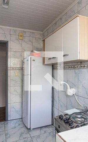 Apartamento à venda com 44m², 1 quarto e sem vagaCozinha e Área de Serviço