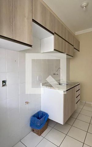 Apartamento para alugar com 49m², 2 quartos e 1 vagaCozinha e Área de Serviço