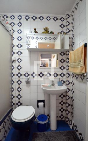 Casa à venda com 187m², 3 quartos e 4 vagasBanheiro 1