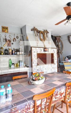 Casa à venda com 187m², 3 quartos e 4 vagasEspaço Gourmet