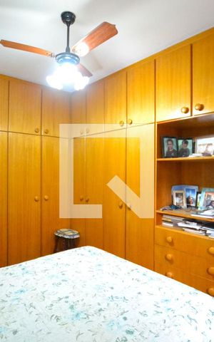 Casa à venda com 187m², 3 quartos e 4 vagasQuarto 1