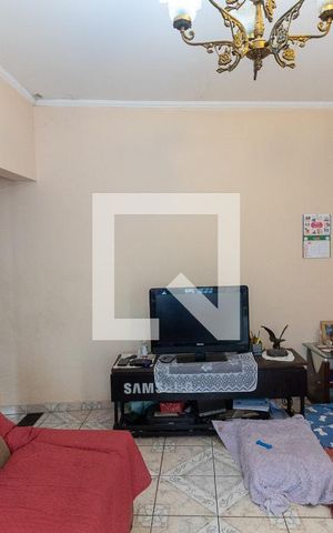Casa à venda com 149m², 2 quartos e 2 vagasSala