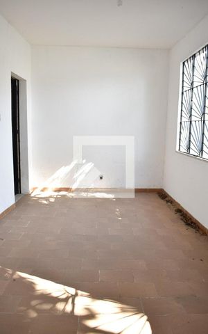 Casa à venda com 180m², 2 quartos e 2 vagasÁrea de Serviço