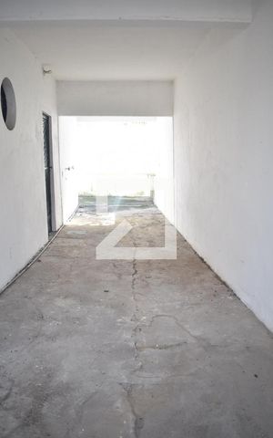 Casa à venda com 180m², 2 quartos e 2 vagasGaragem