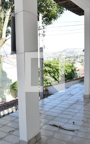 Casa à venda com 180m², 2 quartos e 2 vagasVaranda