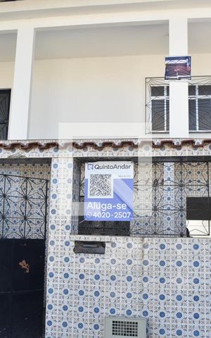 Casa à venda com 180m², 2 quartos e 2 vagasFachada