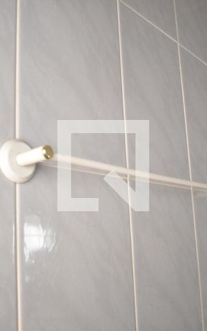 Casa à venda com 180m², 2 quartos e 2 vagasDetalhe