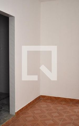 Casa à venda com 180m², 2 quartos e 2 vagasCobertura