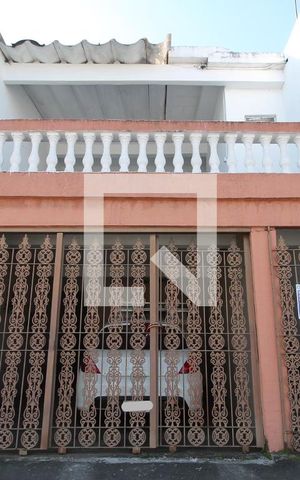 Casa para alugar com 75m², 1 quarto e sem vagaFachada