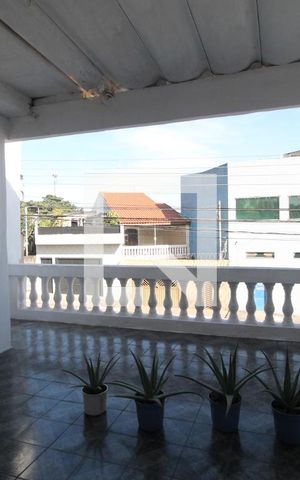 Casa para alugar com 75m², 1 quarto e sem vagaÁrea de Serviço