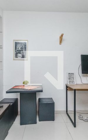 Studio à venda com 31m², 1 quarto e sem vaga Studio à venda com 31m², 1 quarto e sem vagaSala