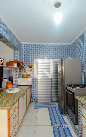 Casa à venda com 159m², 3 quartos e 2 vagasCozinha