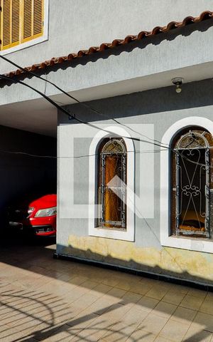 Casa à venda com 159m², 3 quartos e 2 vagasGaragem