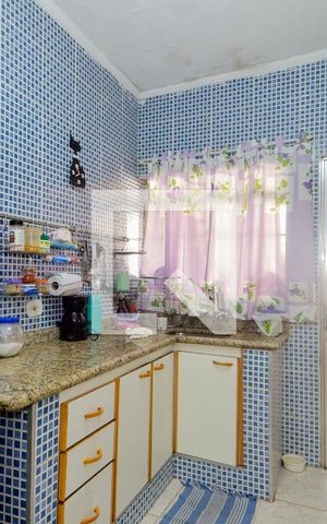 Casa à venda com 159m², 3 quartos e 2 vagasCozinha