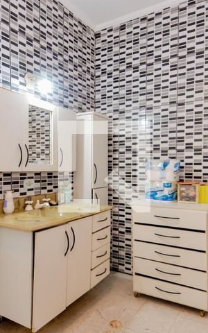 Casa à venda com 159m², 3 quartos e 2 vagasBanheiro da Suíte 1