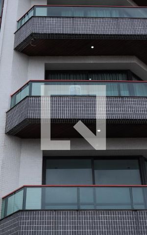 Apartamento para alugar com 220m², 3 quartos e 2 vagasVaranda